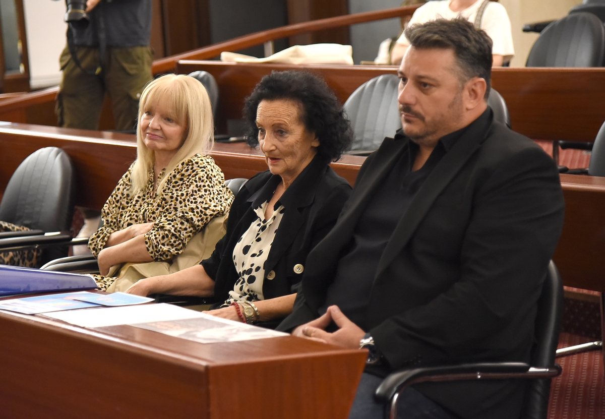Neda Devčić, Jagoda Brun i Renis Gržinić