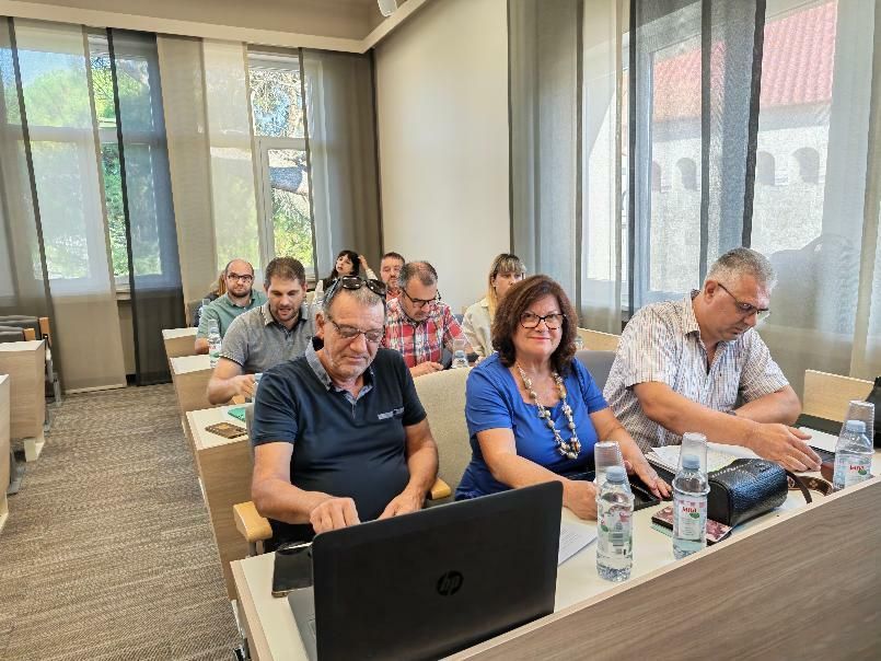 Puni primjedbi i raspoloženi za raspravu - matuljski vijećnici SDP-a / Foto Aleksandra Kućel-Ilić