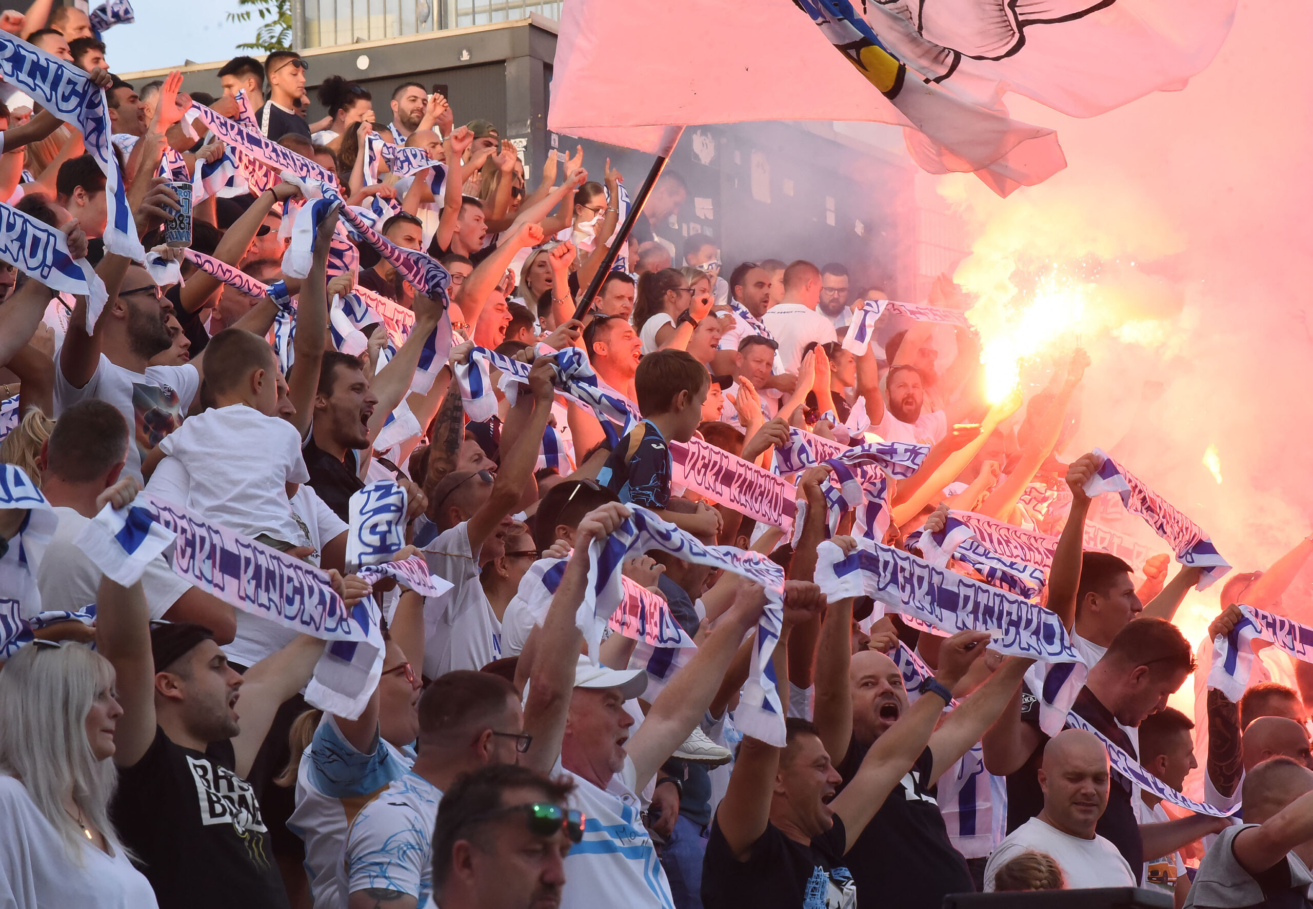 Foto Dean Miculinić