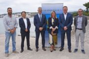 Potpisnici ugovora - Luka Špalj, Damir Šimunić, Tomislav Klarić, Ivana Soža Savić, Dalibor Čandrlić i Dinko Hrešić / Foto Dean Miculinić