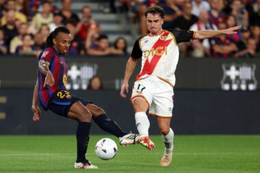 Jules Kounde i Adria Pedrosa/Foto AFP