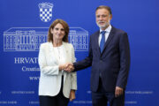 Gordan Jadroković i Teresa Ribera / foto HINA/ Damir SENČAR/ ds