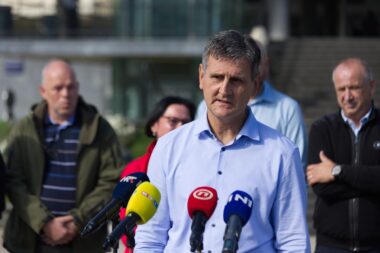 Vladimir Jozić iz ZET-a / Foto HINA/ Tomislav BRĐANOVIĆ/ tb