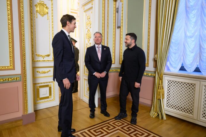 Jared Kushner, Steve Witkoff i Volodimir Zelenskij u Kijevu / Foto Ured predsjednika Ukrajine
