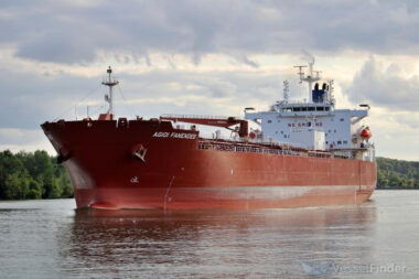 Tanker Agioi Fanendes / Foto Vessel Finder/ Lounes Mehdid (Instagram @ships_on_seineriver)
