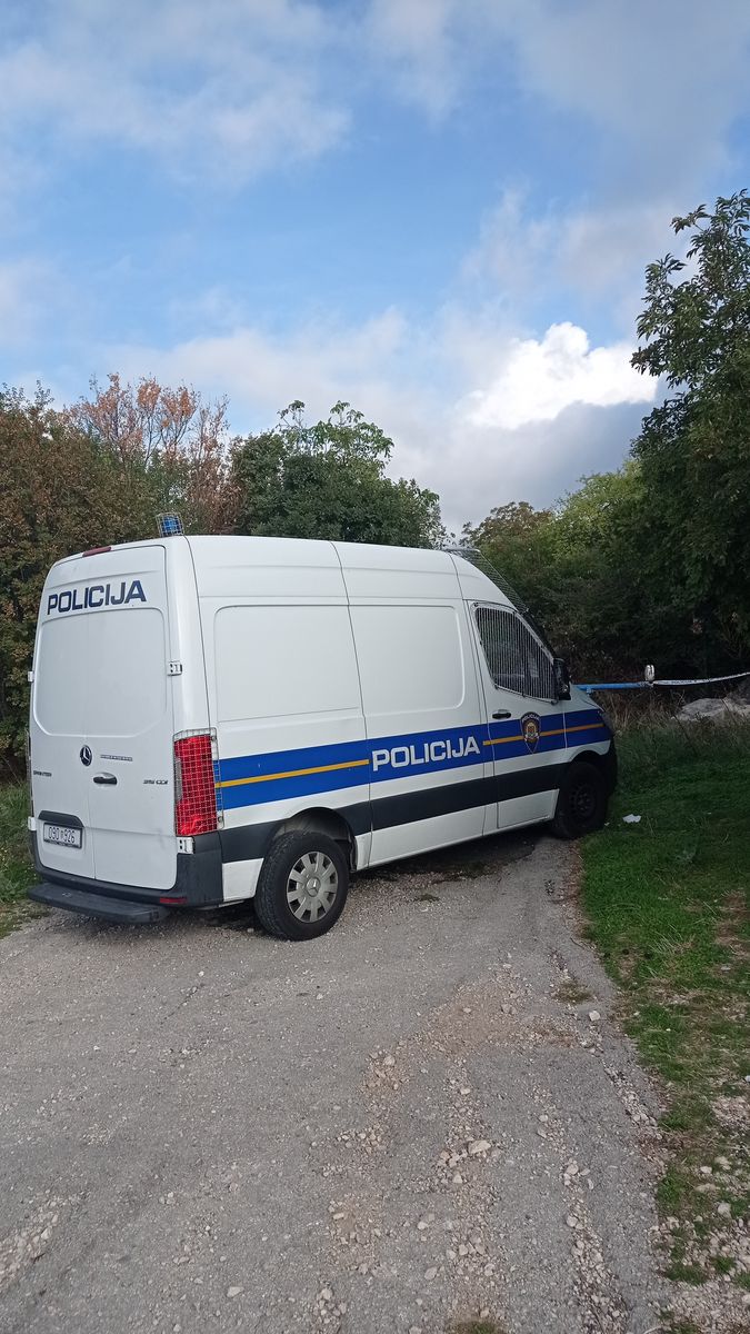 Foto Dean Miculinić