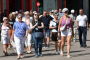 Bablje ljeto i mnoštvo turista / Foto DAVOR KOVAČEVIĆ