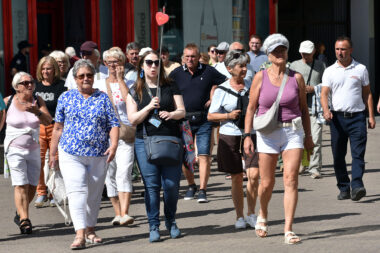 Bablje ljeto i mnoštvo turista / Foto DAVOR KOVAČEVIĆ