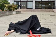 Ubojstva žena teško opterećuju društvo, a sustav još ne pronalazi adekvatan način prevencije zločina - detalj prosvjedne akcije / Foto Davor Kovačević