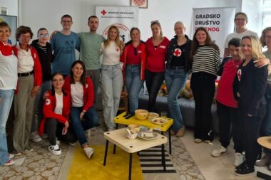 Delegacija mađarskog Crvenog križa u Delnicama