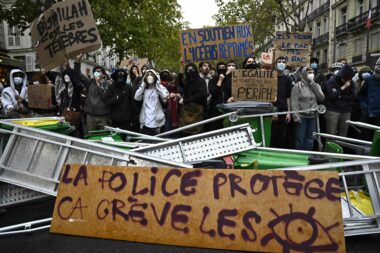 Photo by JULIEN DE ROSA / AFP