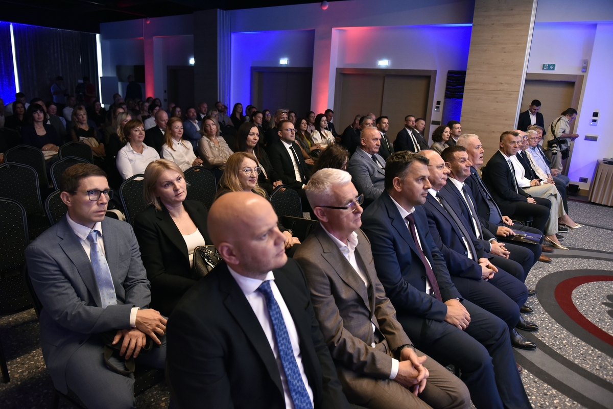 Sudionici svečane sjednice u crikveničkom hotelu Miramare / Foto Matea Jurčić