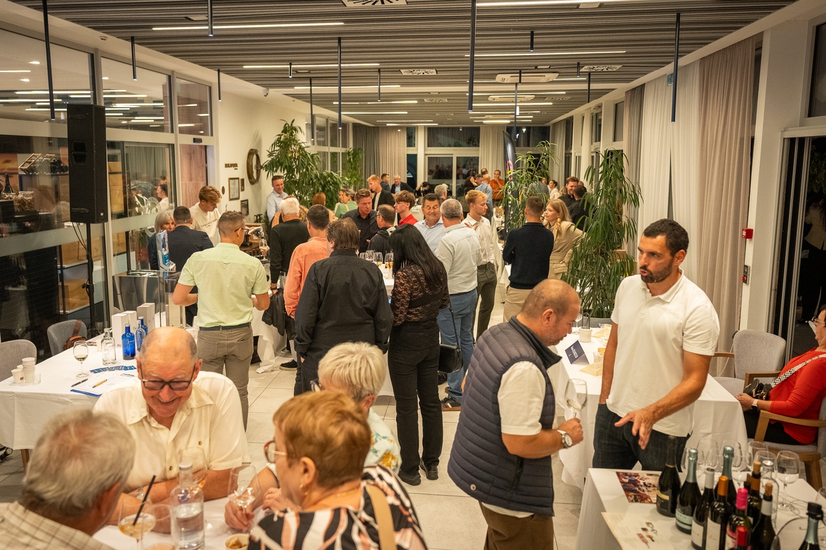 Mogli su se degustirati razni proizvodi, a najviše se degustiralo vino