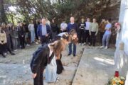 Učenici iz Buzeta odali počast kod spomenika u Ičićima / Foto UABA Opatija