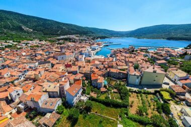 Cres