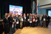Dobitnici Zahvalnica za apstinenciju s članovima obitelji / Foto Marinko Krmpotić