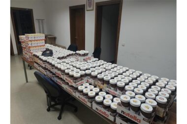 Švercali 300 kila Nutelle / Carinska uprava