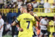 Cristiano Ronaldo i Mohamed Simakan/Foto AFP