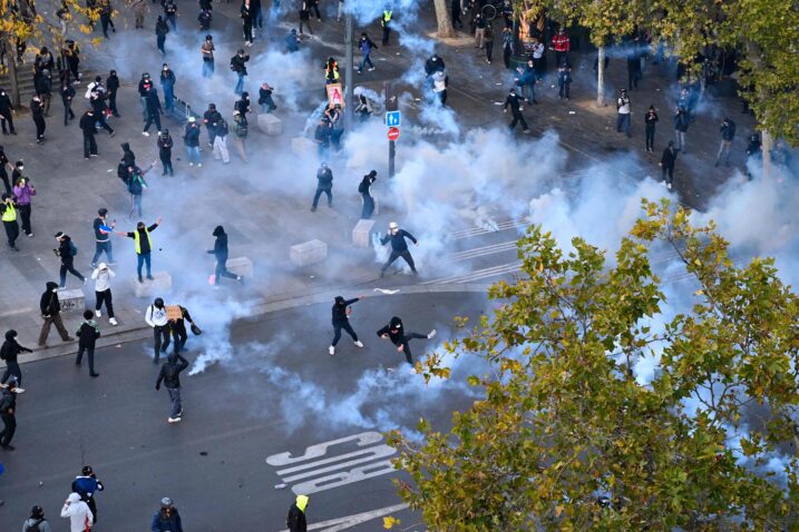 Policija se sukobila s prosvjednicima u Parizu, Lyonu i Strasbourgu