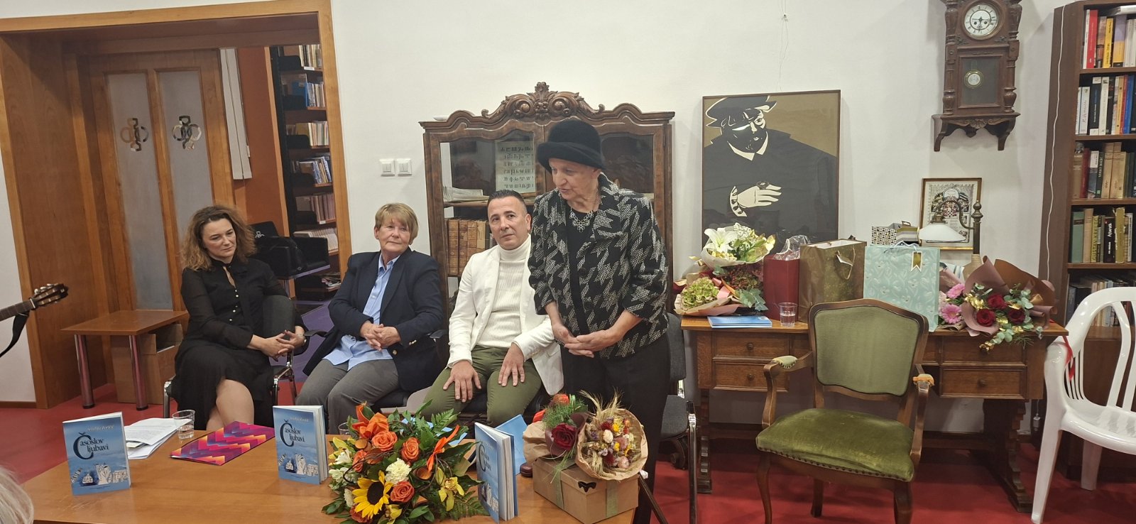 Predstavljanje putopisa "Tragom Odiseja", autora Jasena Boke / Foto: Narodna čitaonica i knjižnica Novi Vinodolski